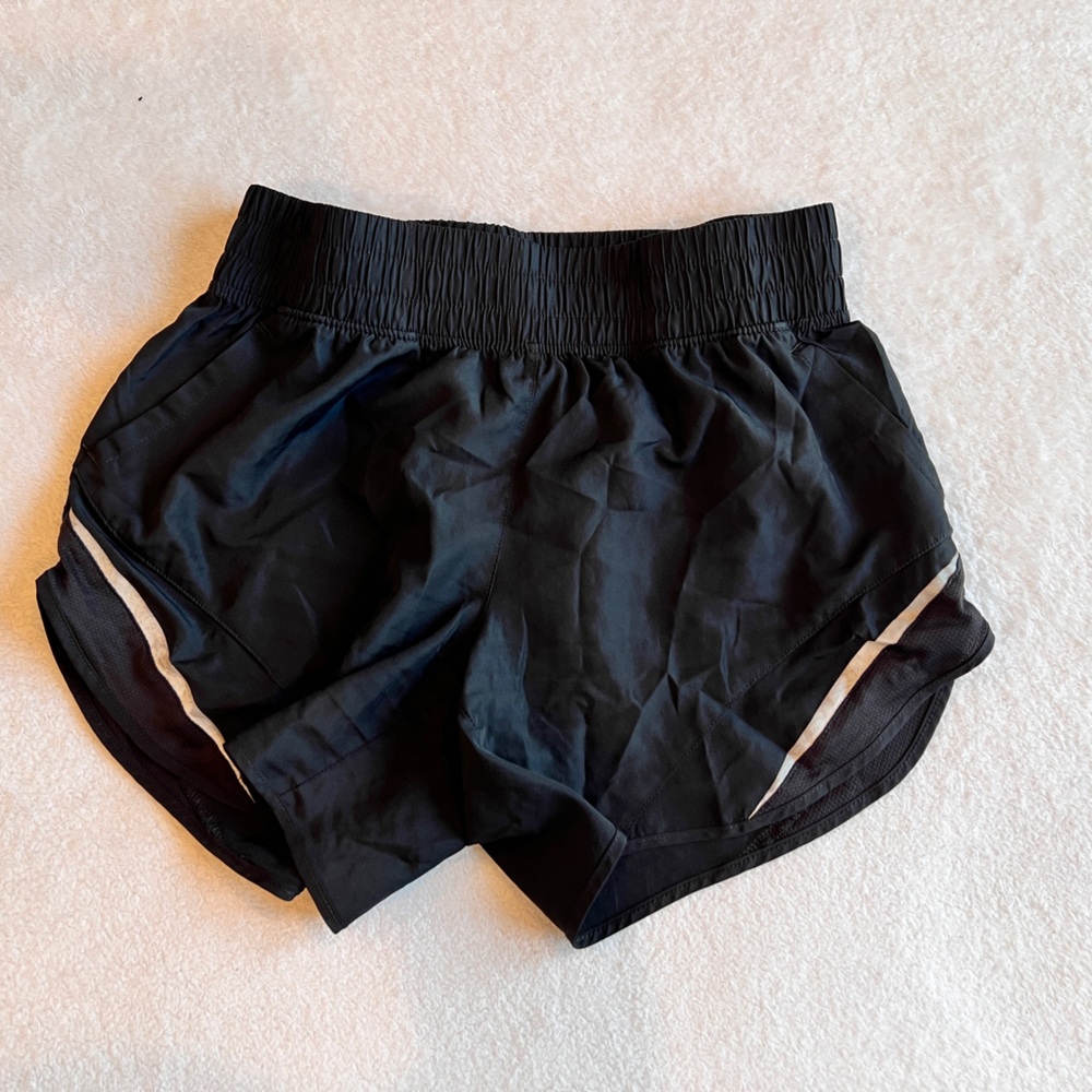 ✿ AW - Shorts - XS/XCH (0-2)